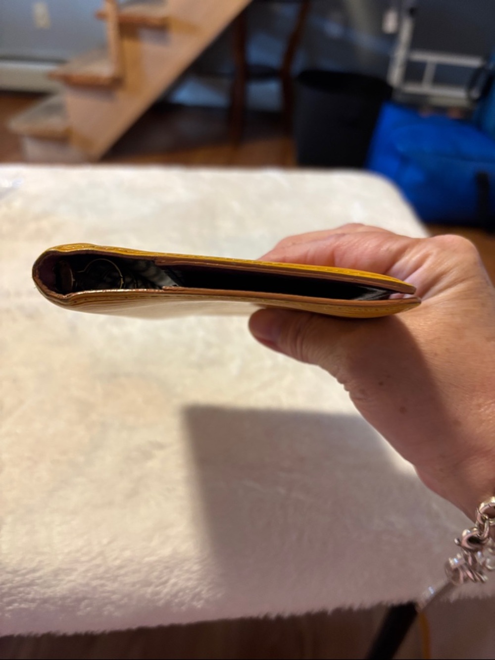 Louis Vuitton Epi Leather Small Agenda Cover in Mustard Yellow - Picture 6 of 8